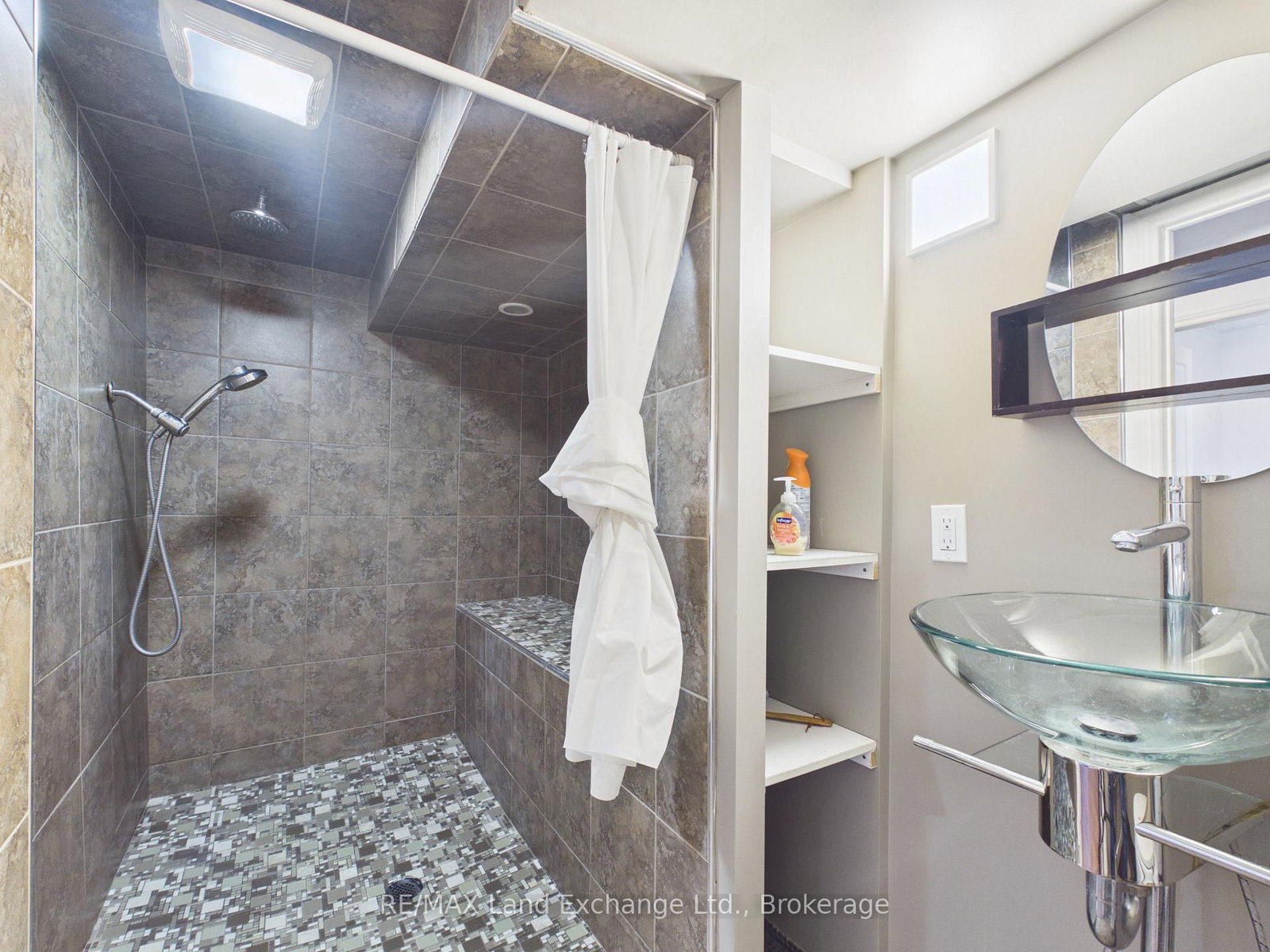 185 Bricker Street • Saugeen Shores, ON photo 10