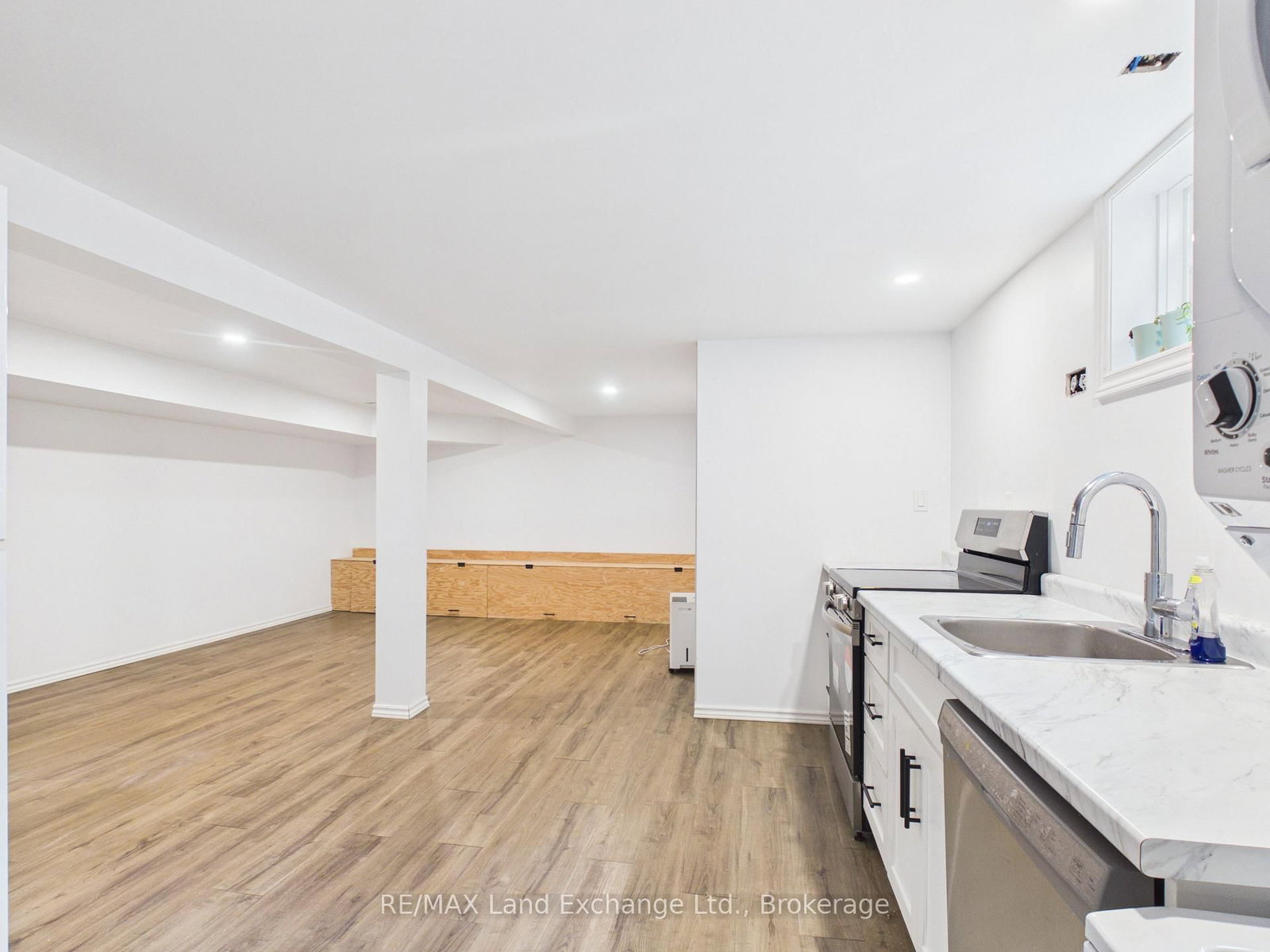 185 Bricker Street • Saugeen Shores, ON photo 5