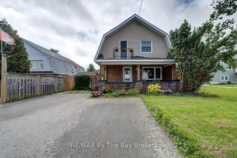 794116 Grey Rd 124 Road