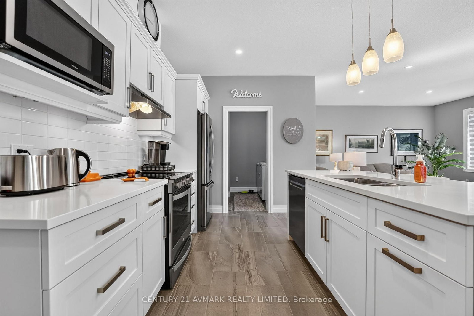 22 Borden Trail • Welland, ON photo 13