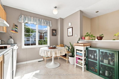 22 Manhattan Crescent • Ottawa, ON photo 8