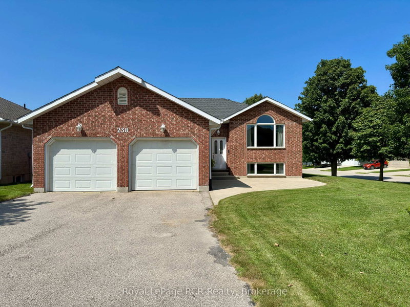 238 4th Street Crescent