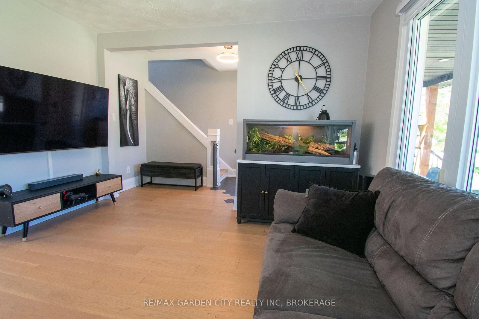 256 SCHOLFIELD Avenue S • Welland, ON photo 10