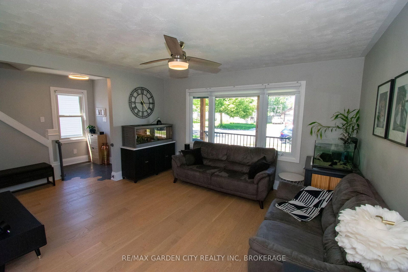 256 SCHOLFIELD Avenue S • Welland, ON photo 11