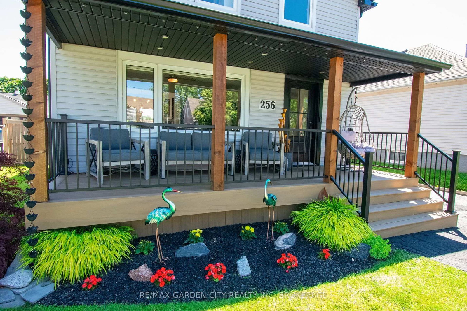 256 SCHOLFIELD Avenue S • Welland, ON photo 4