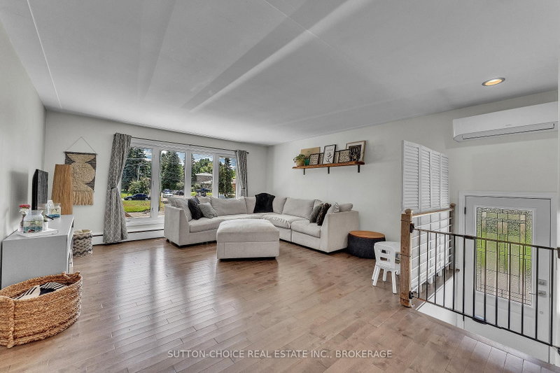 11 Milford Crescent