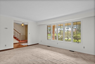 899 Safari Drive • Kingston, ON photo 8