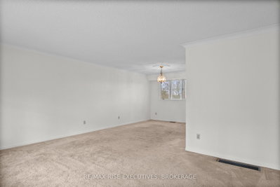 899 Safari Drive • Kingston, ON photo 9