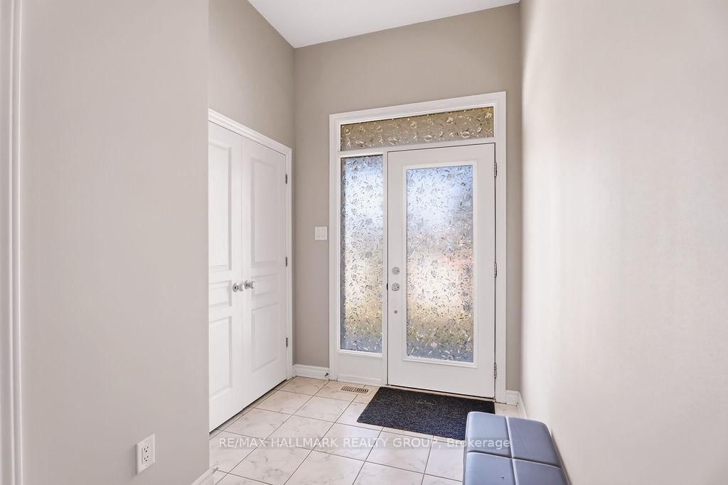 254 Dolce Crescent • Ottawa, ON photo 5