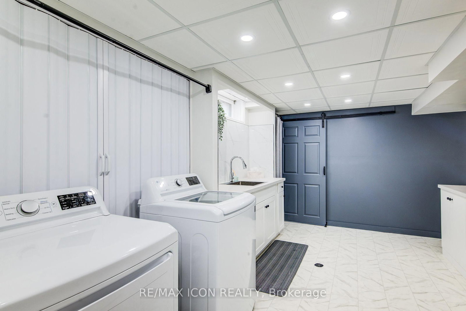 88 Pinedale Drive • Kitchener, ON photo 23