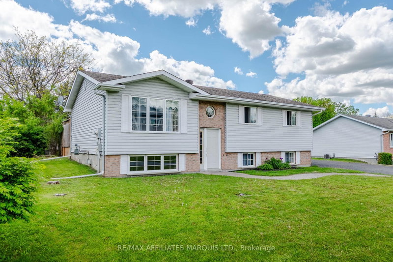 74 Columbia Avenue