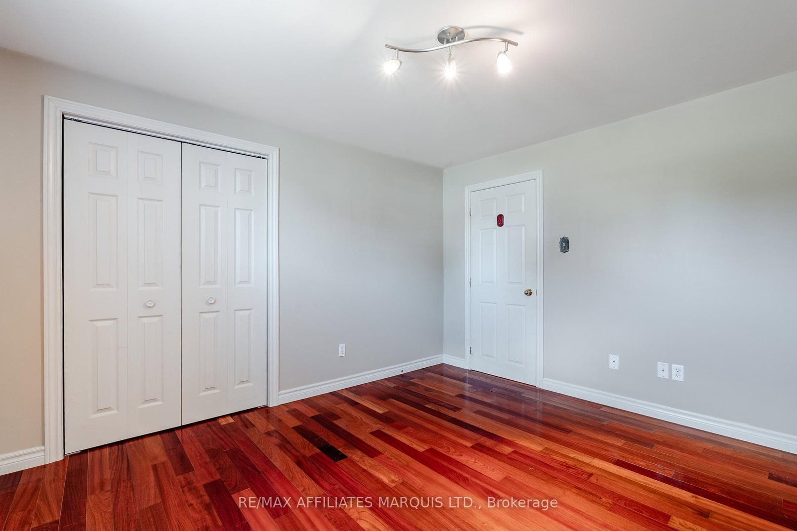 74 Columbia Avenue • South Stormont, ON photo 39