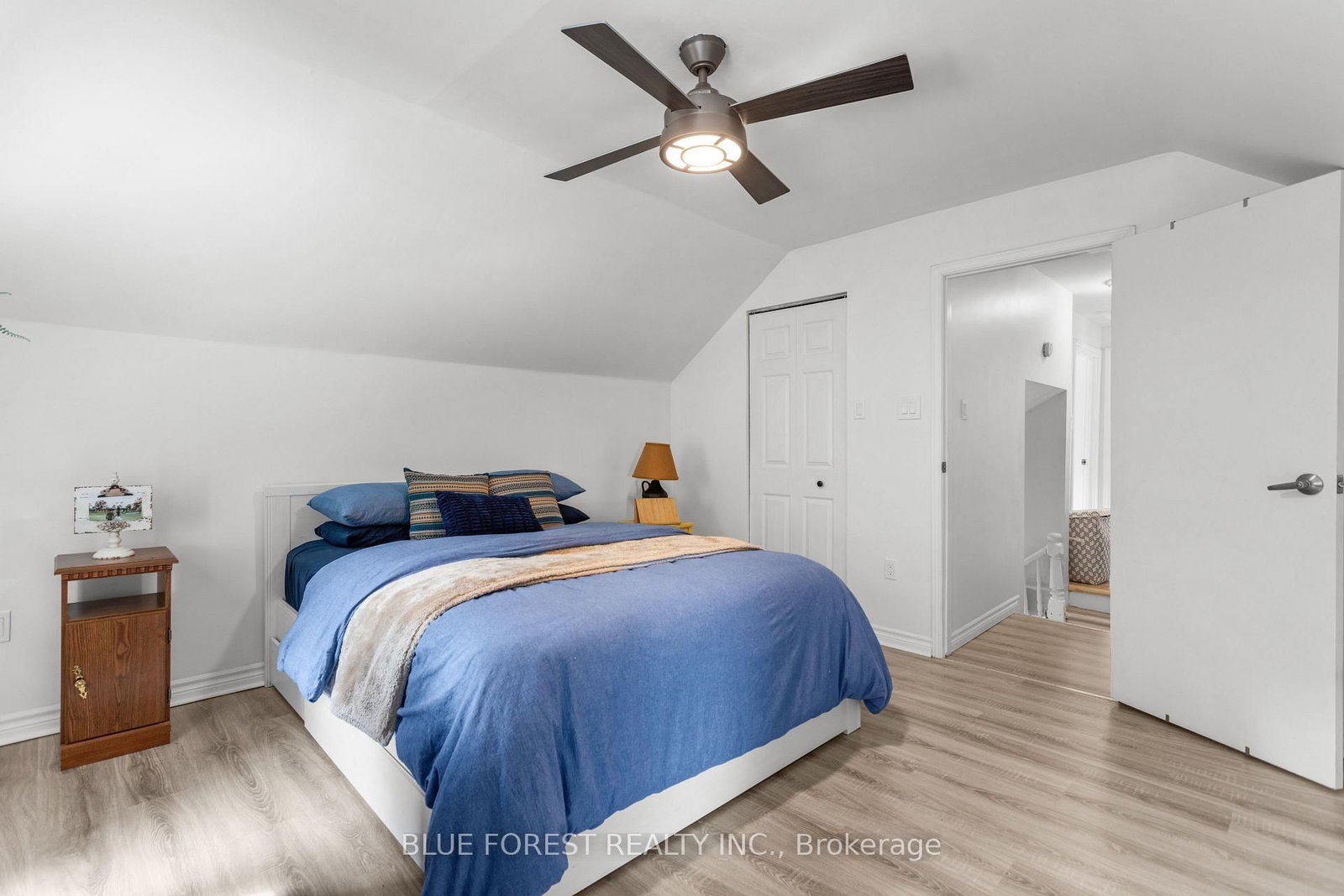 9 Union Street E • Lambton Shores, ON photo 17