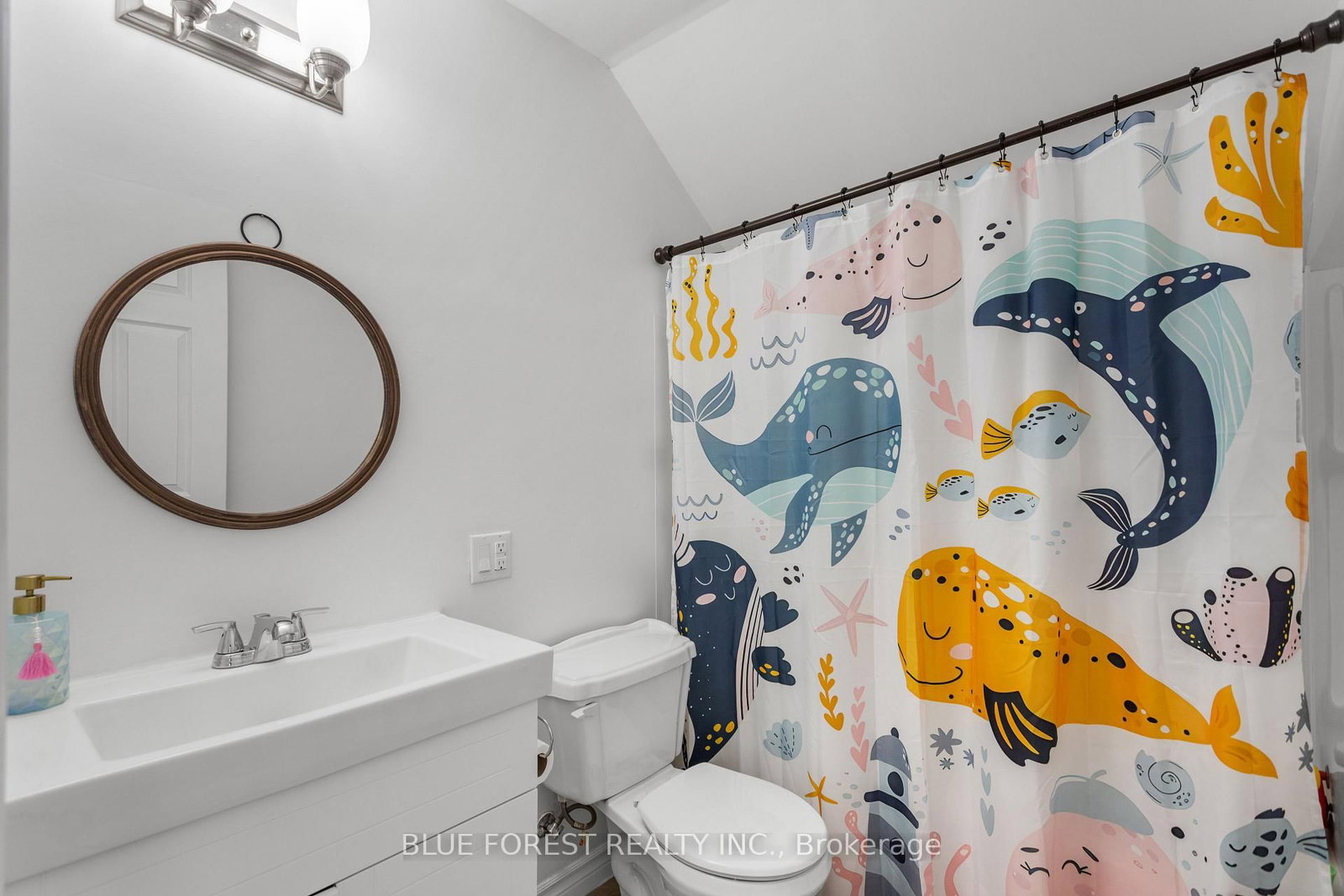 9 Union Street E • Lambton Shores, ON photo 24