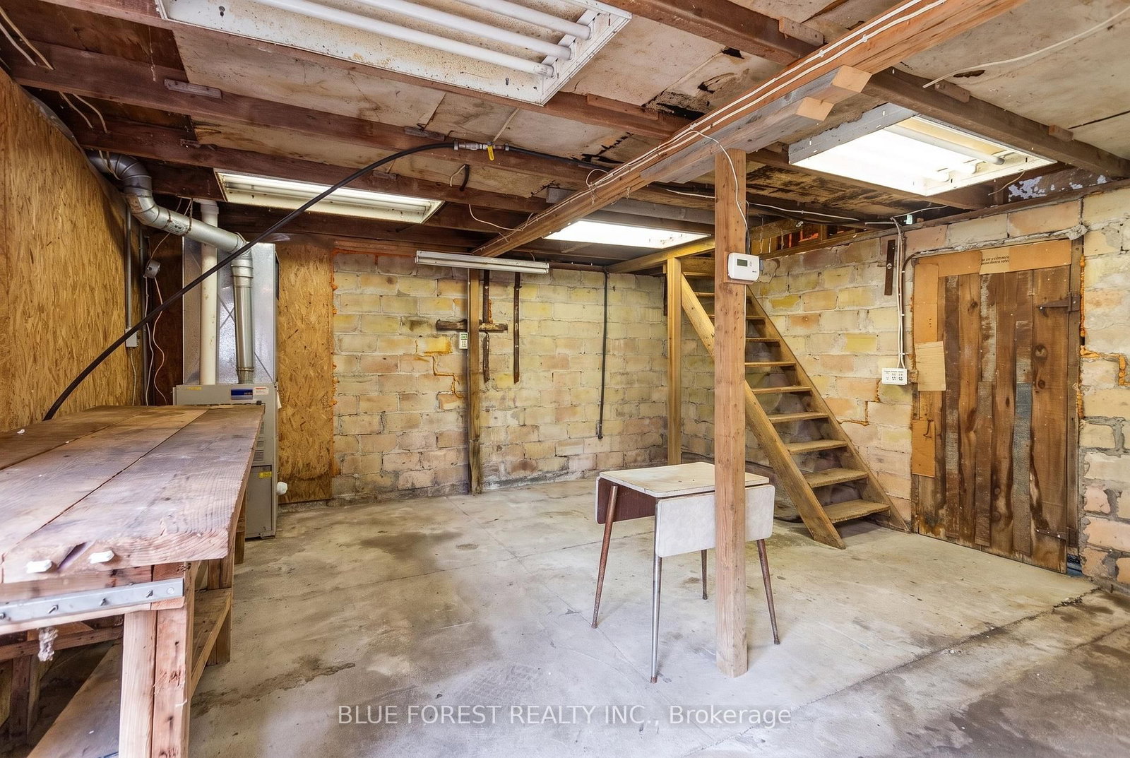 9 Union Street E • Lambton Shores, ON photo 35
