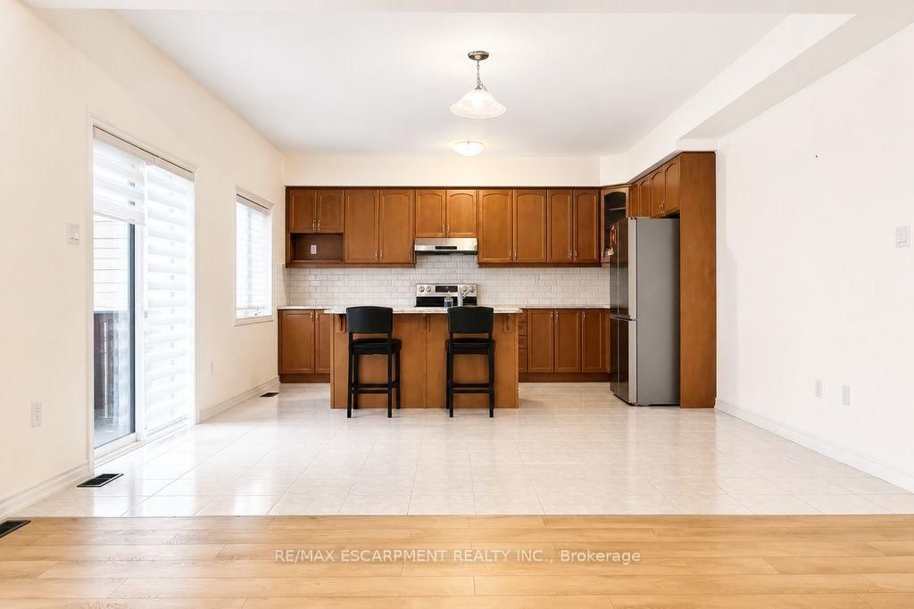 5 Sleeth Street • Brantford, ON photo 17
