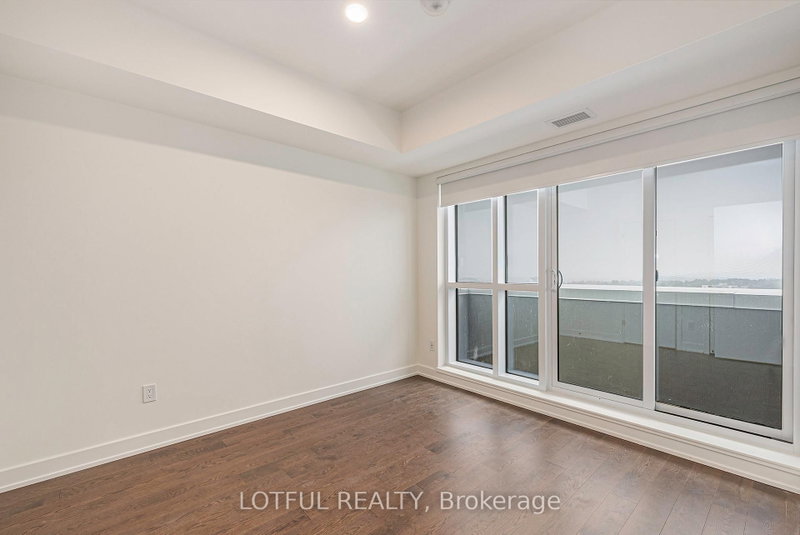 1305 - 560 RIDEAU Street