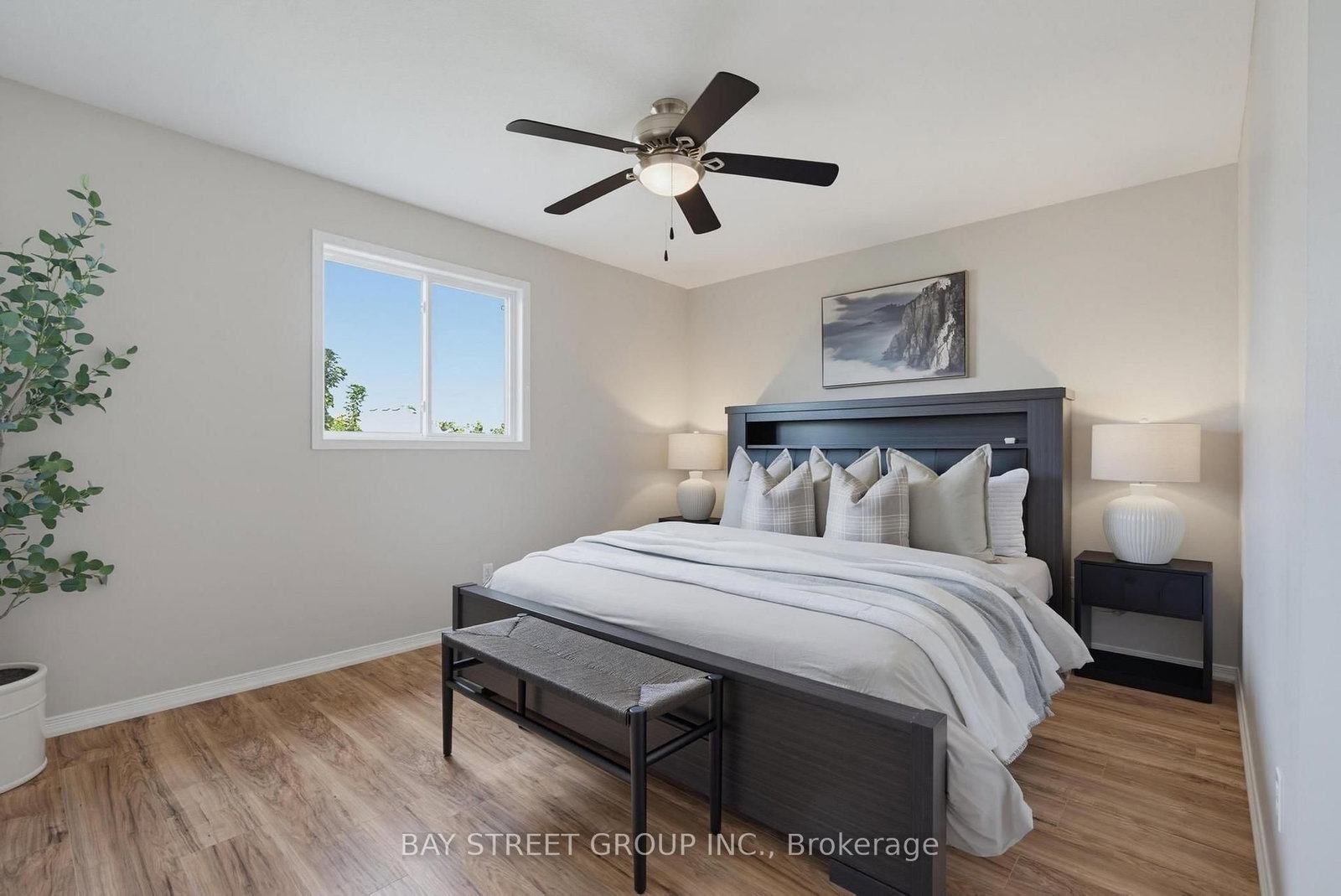 1898 BLACKWATER Road • London North, ON photo 17
