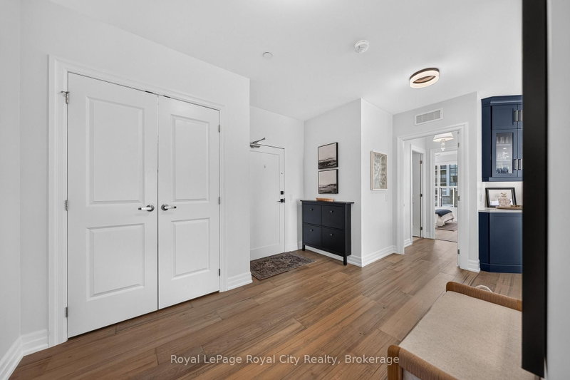 305 - 1880 Gordon Street