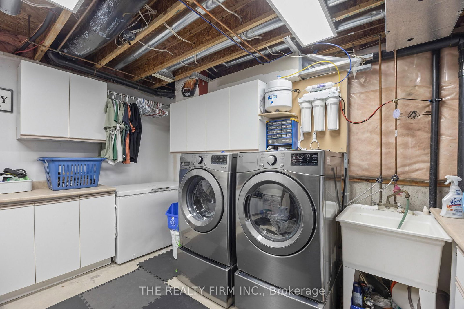 58 Dissing Crescent • London North, ON photo 32