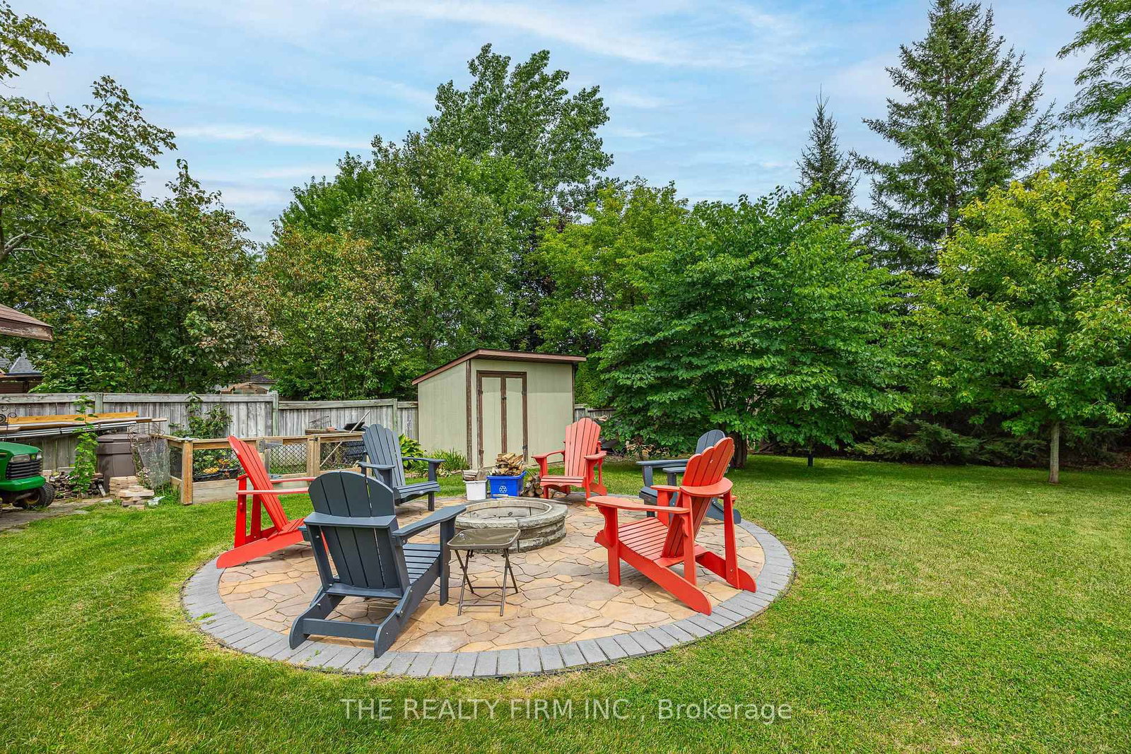 58 Dissing Crescent • London North, ON photo 37