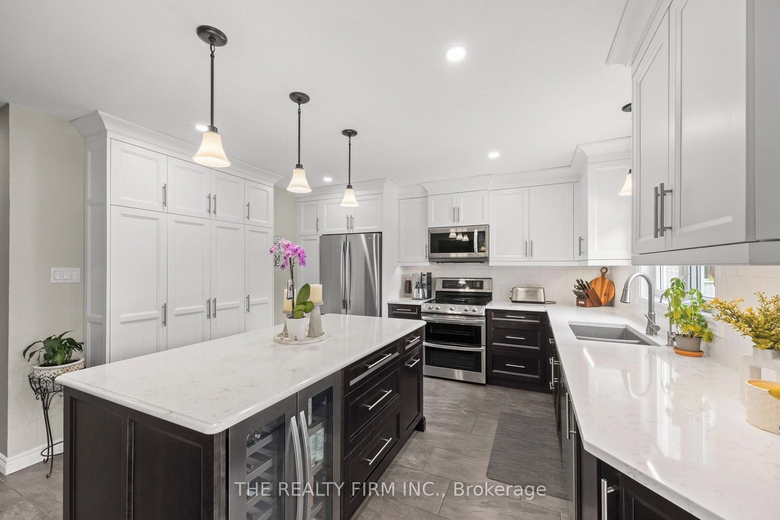 58 Dissing Crescent • London North, ON photo 8