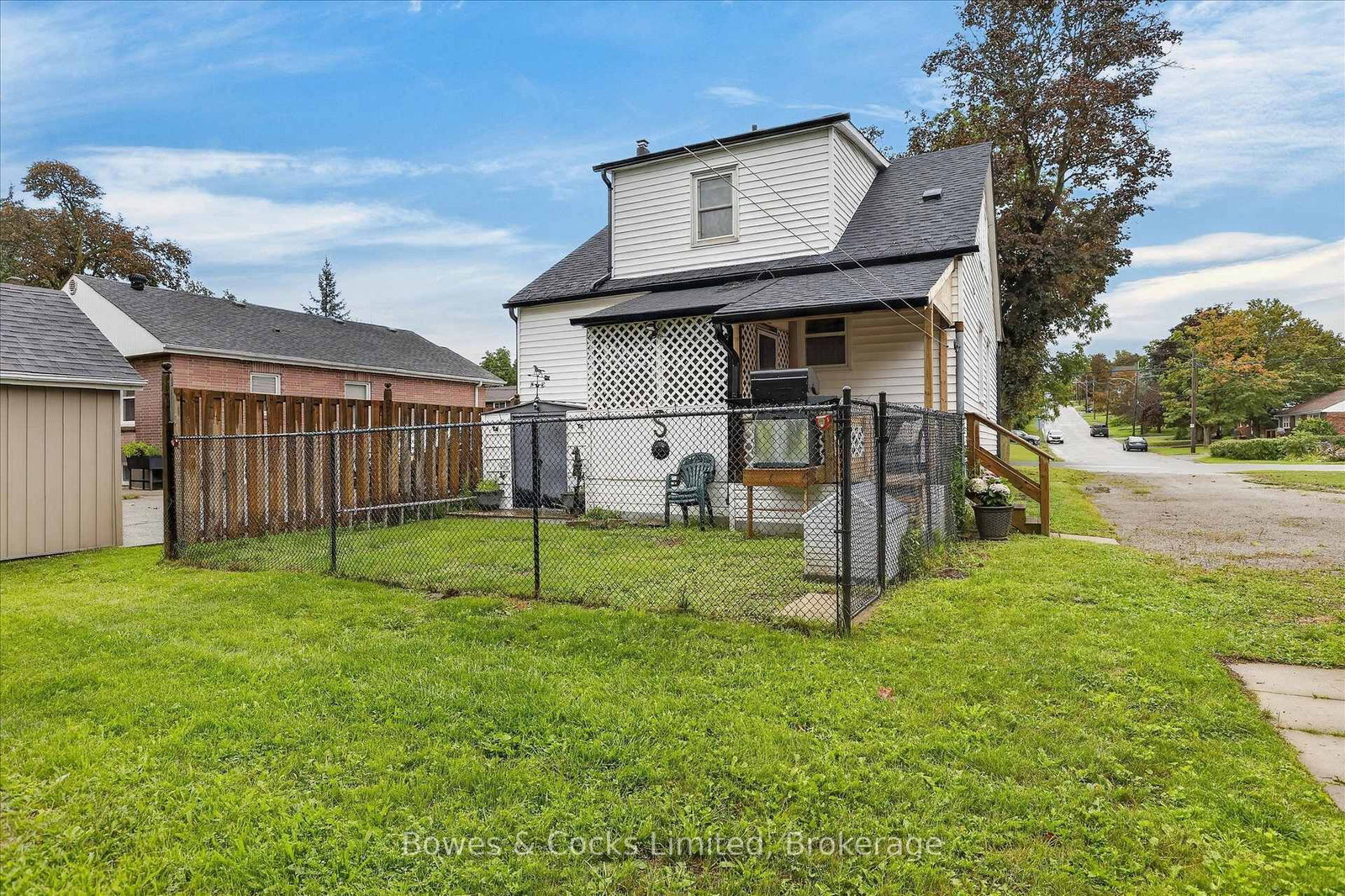1193 Clonsilla Avenue • Peterborough, ON photo 43