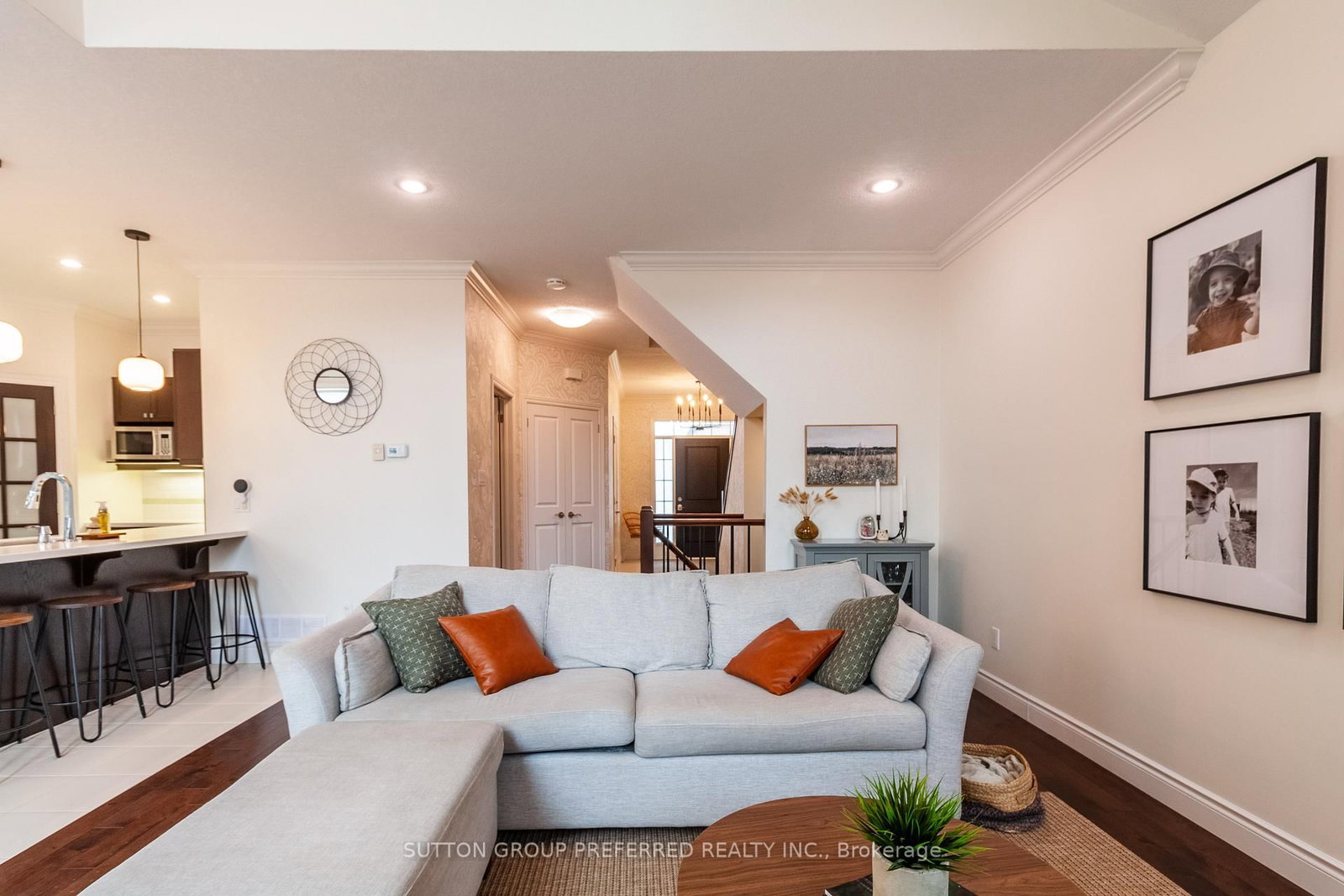 6685 Navin Crescent • London South, ON photo 11