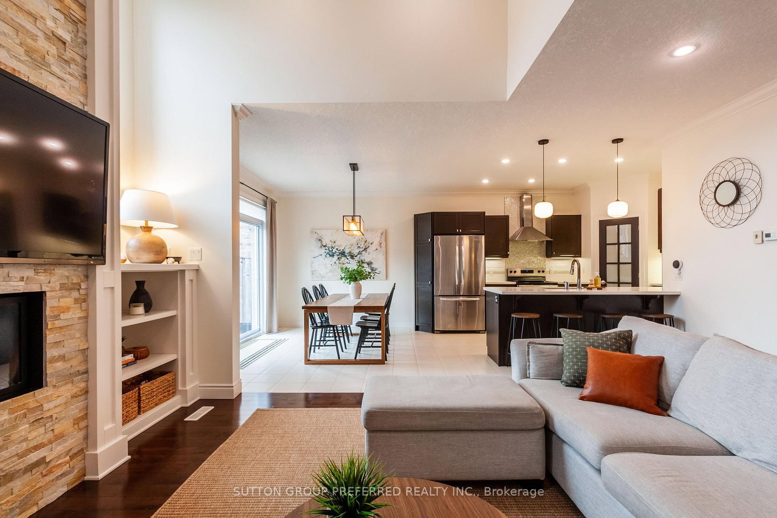 6685 Navin Crescent • London South, ON photo 12