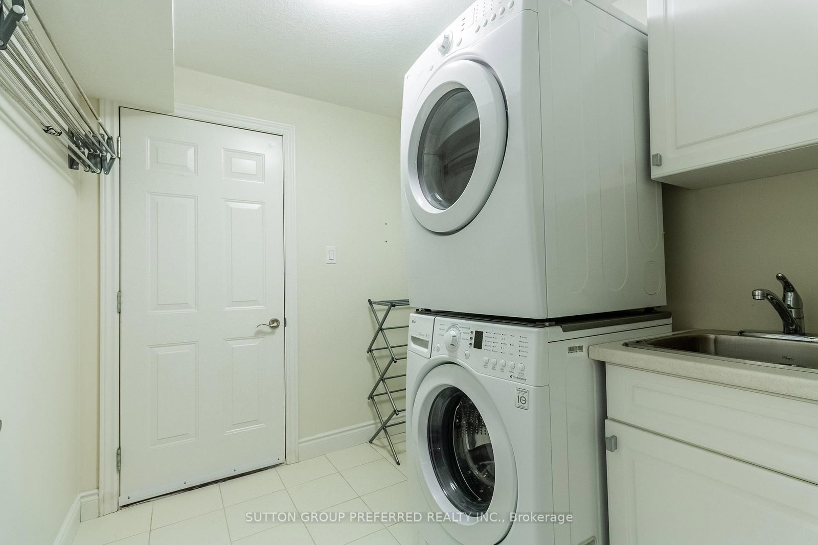 6685 Navin Crescent • London South, ON photo 46