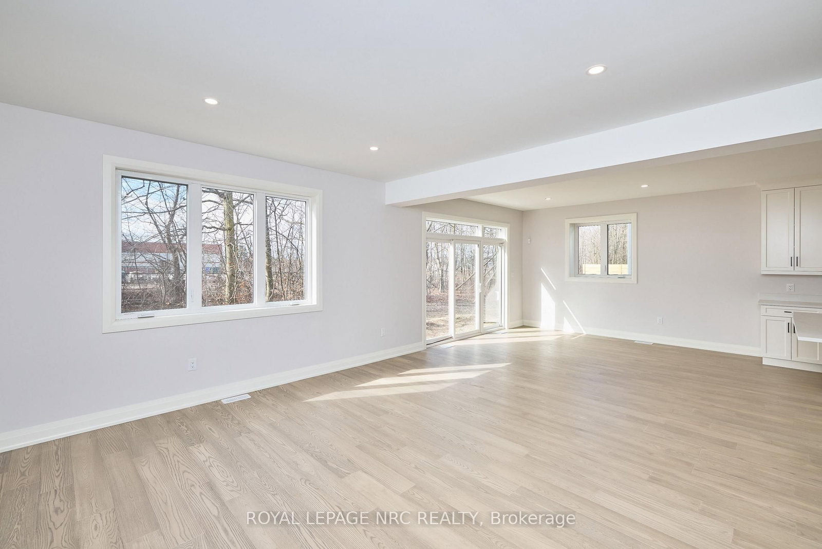 196 Hodgkins Avenue • Thorold, ON photo 6