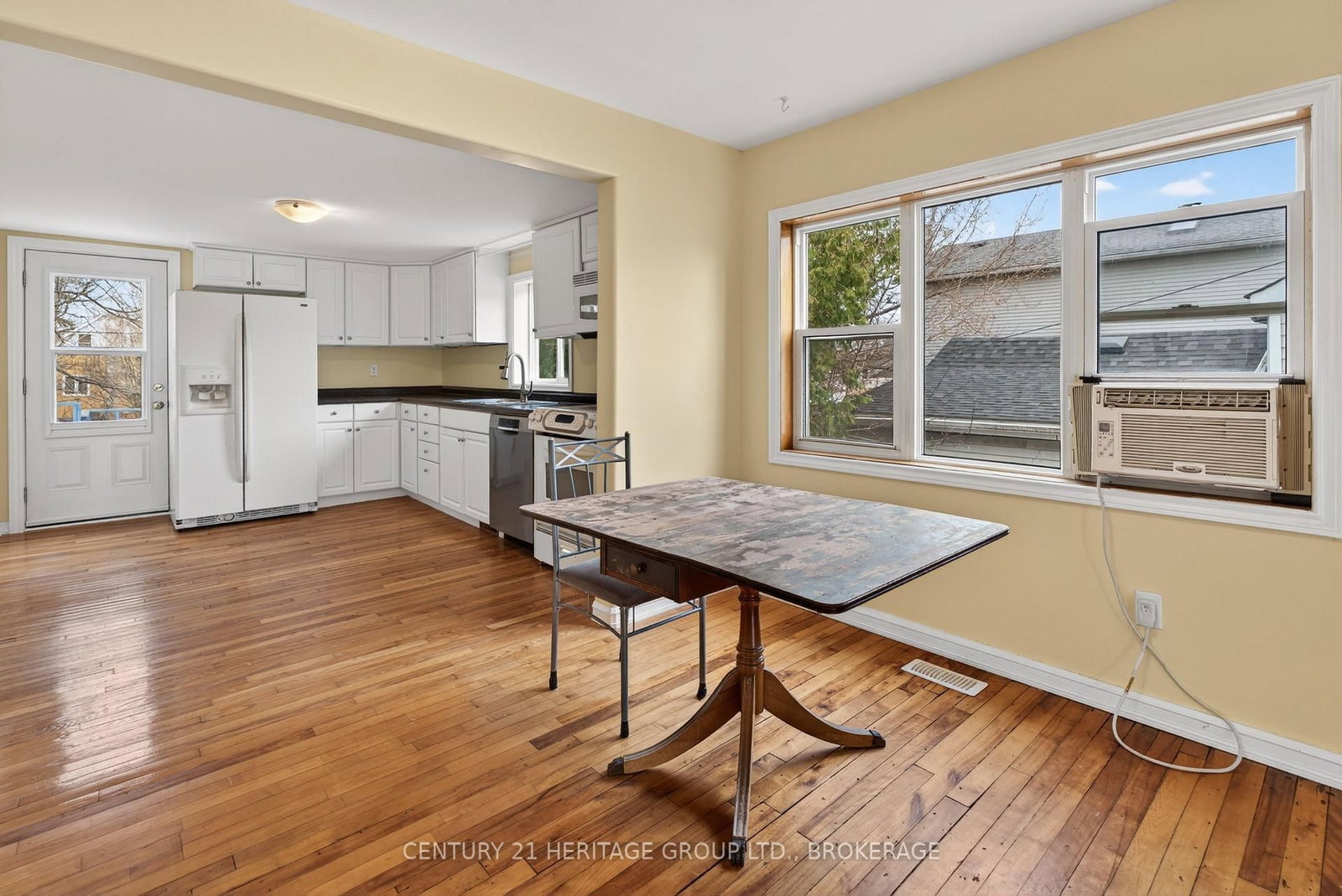 77 Portsmouth Avenue • Kingston, ON photo 15