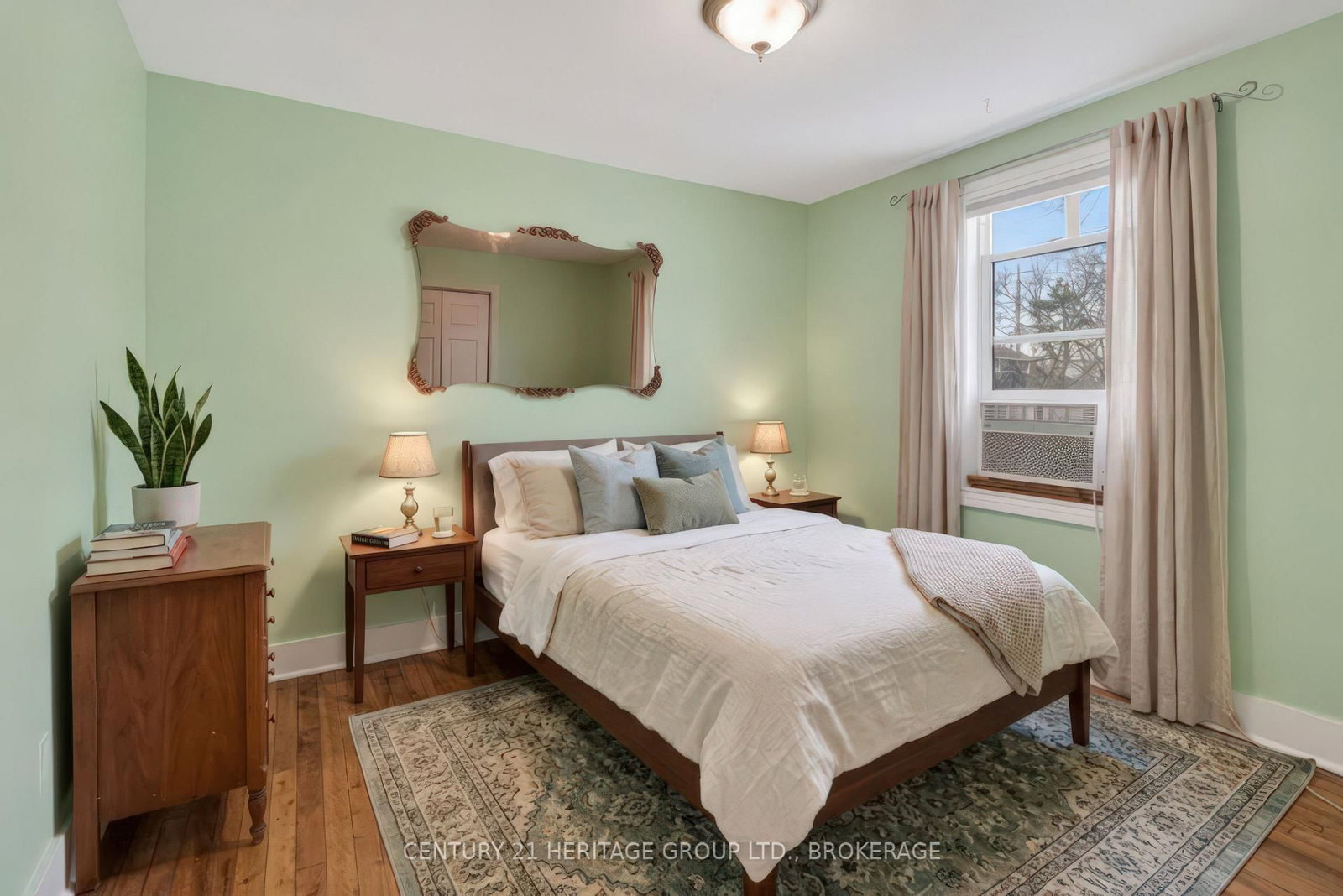 77 Portsmouth Avenue • Kingston, ON photo 18