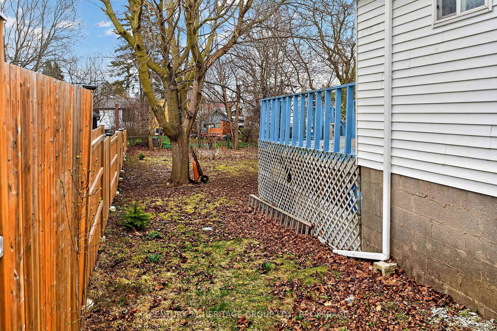 77 Portsmouth Avenue • Kingston, ON photo 33