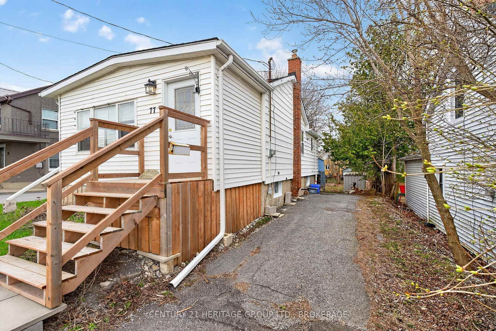 77 Portsmouth Avenue • Kingston, ON photo 4