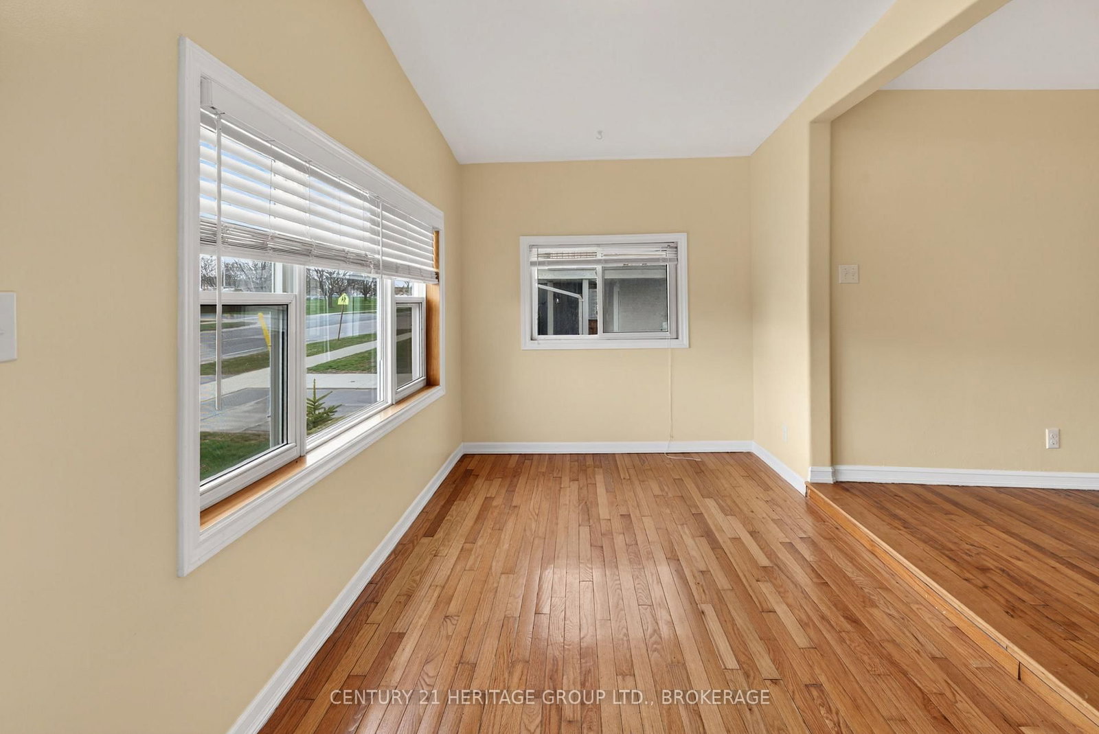 77 Portsmouth Avenue • Kingston, ON photo 6