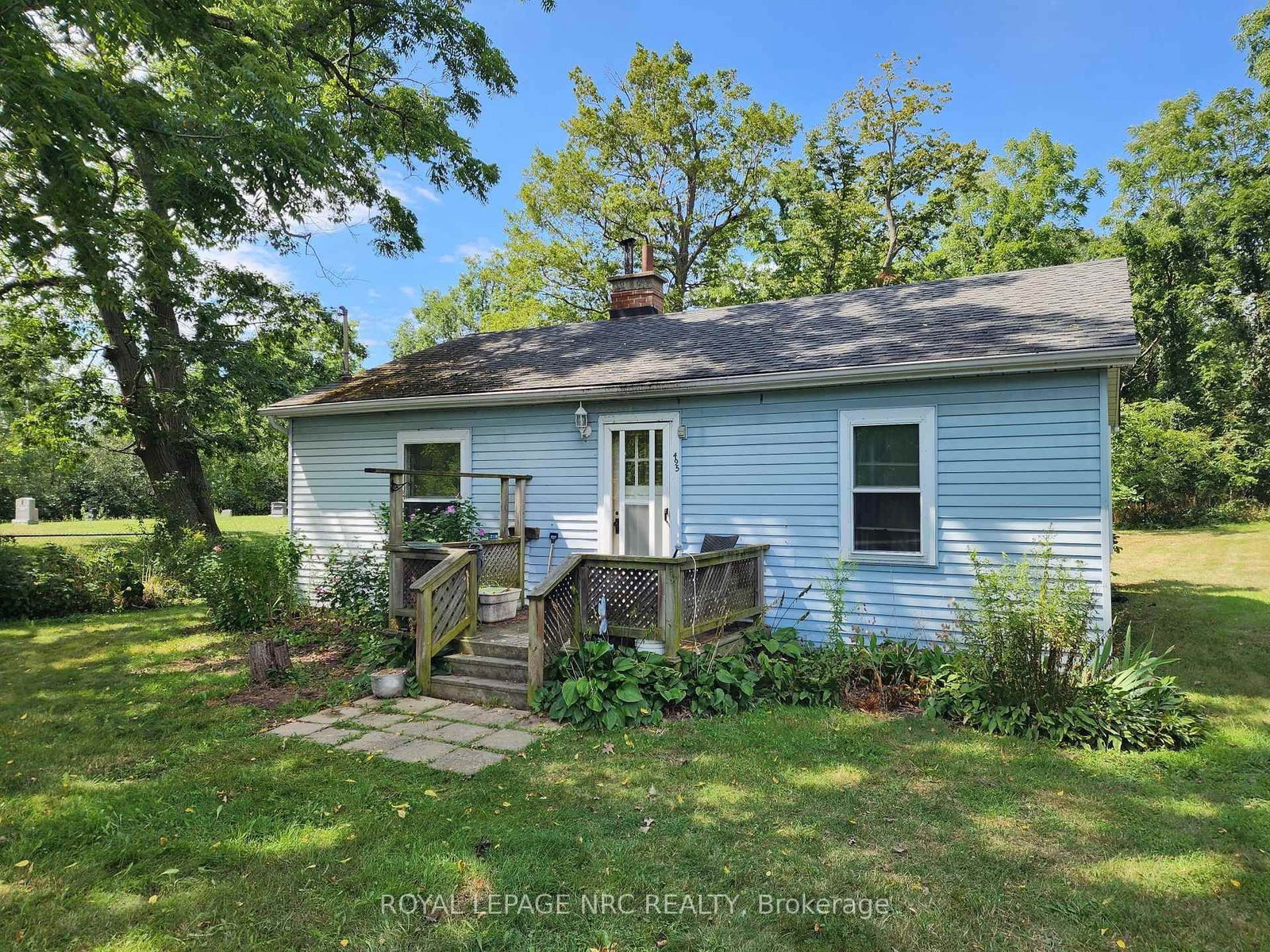 495 Stonemill Road • Fort Erie, ON photo 1