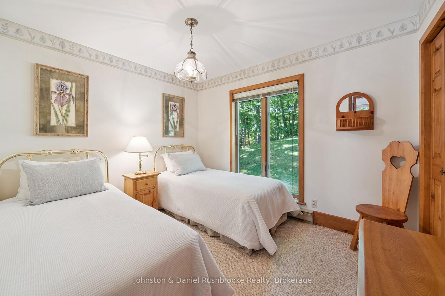 1041 Ann Street • #4 • Muskoka Lakes, ON photo 16