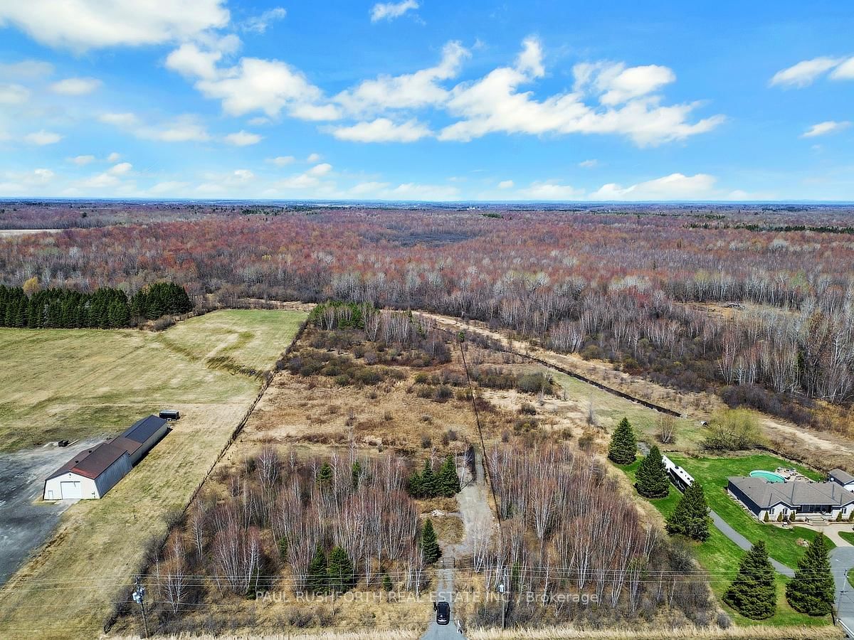 2667 Russland Road • Vars, ON photo 14