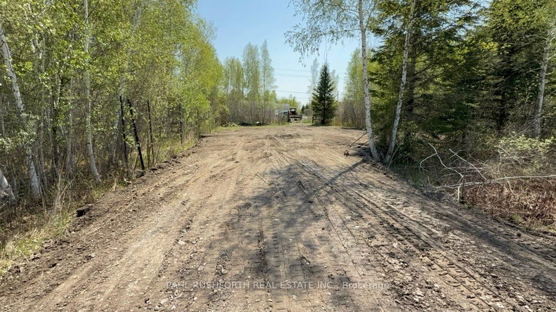 2667 Russland Road
