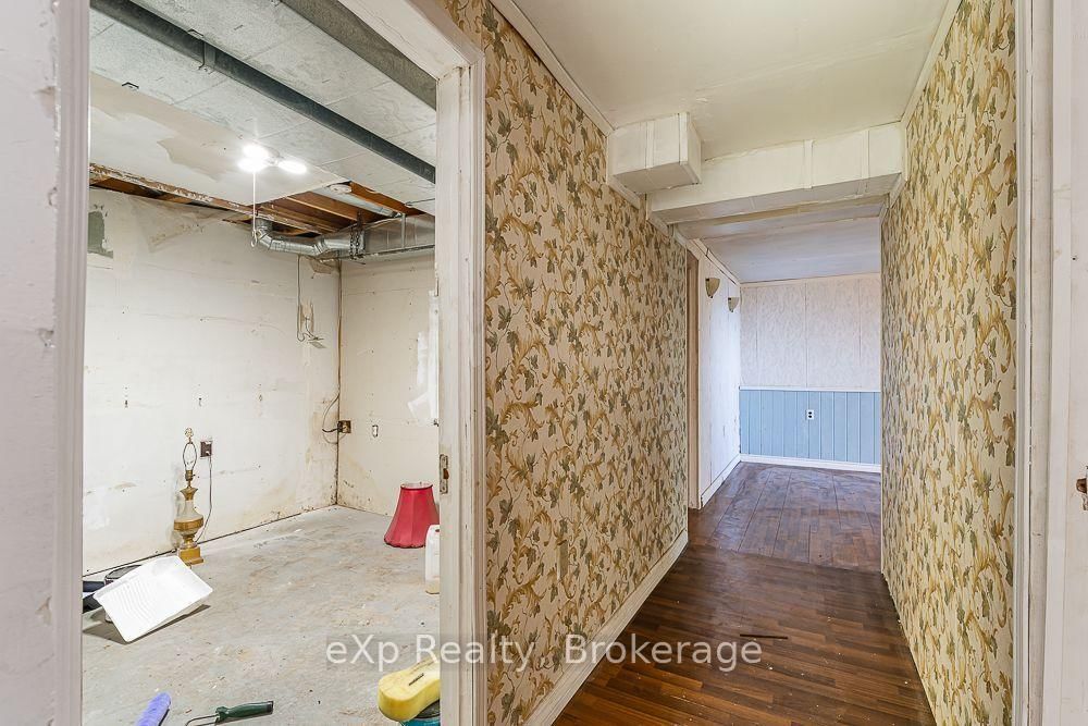 Listing Image 41