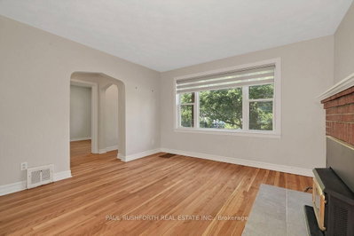 1072 Richard Avenue • Ottawa, ON photo 8