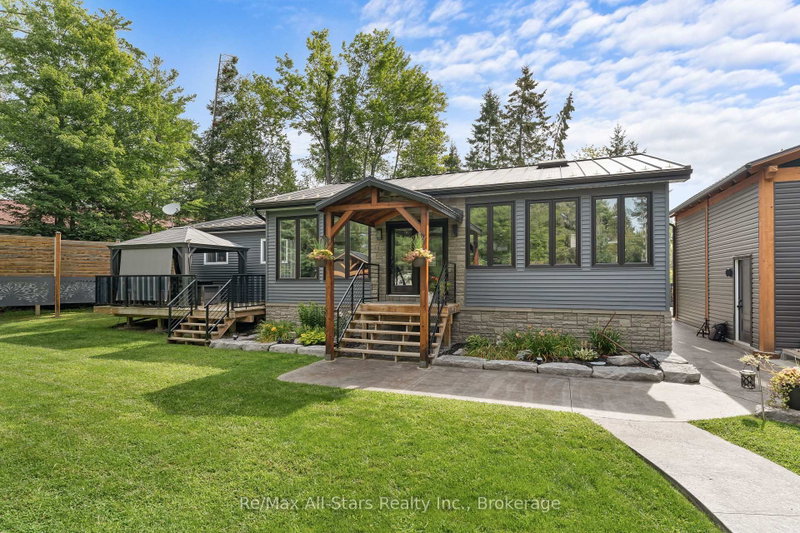 30 River Road