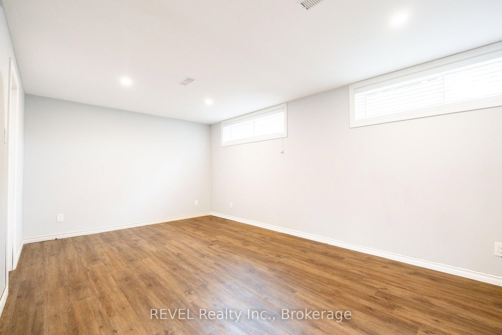 4480 Queensway Gardens • Niagara Falls, ON photo 24