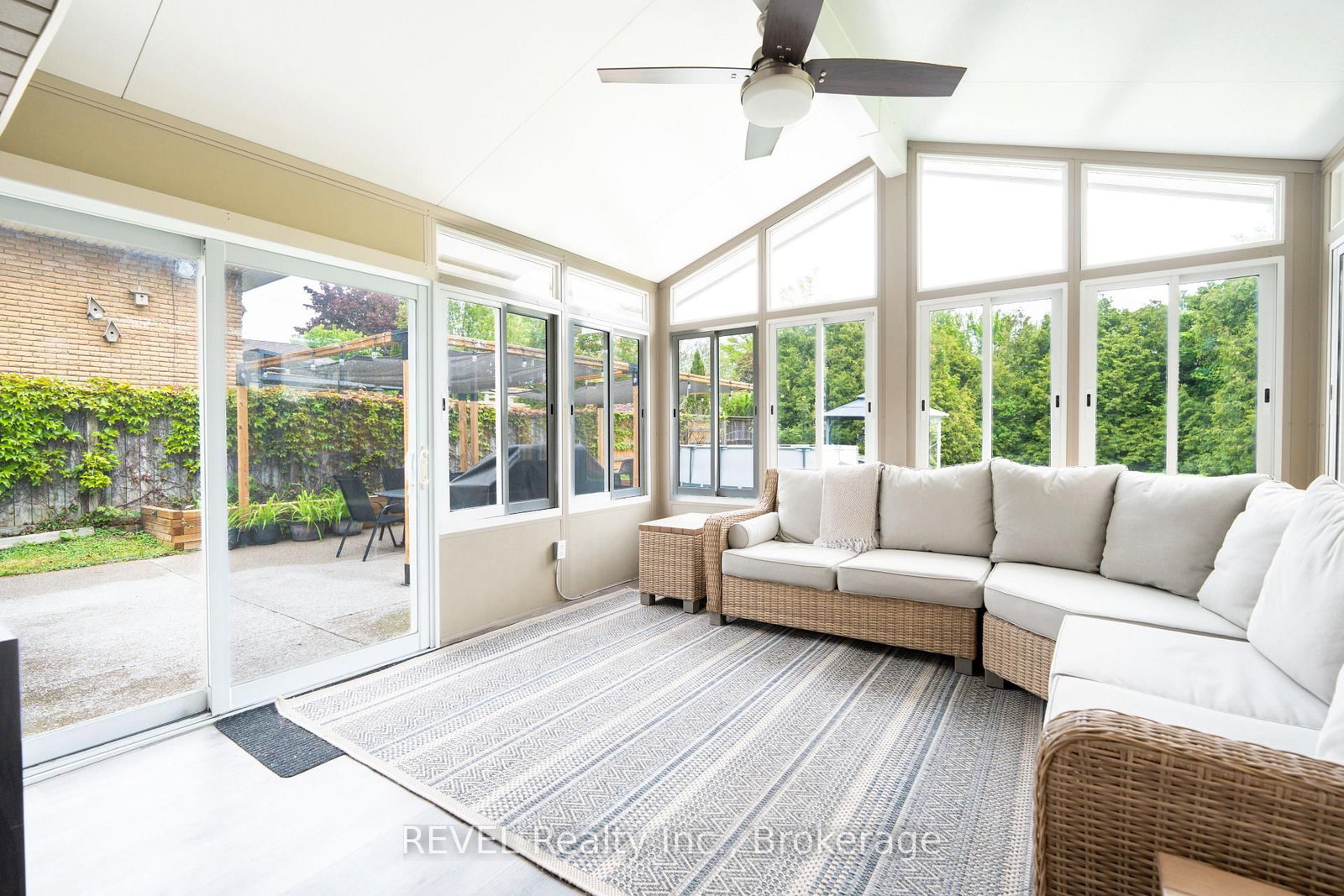 4480 Queensway Gardens • Niagara Falls, ON photo 26