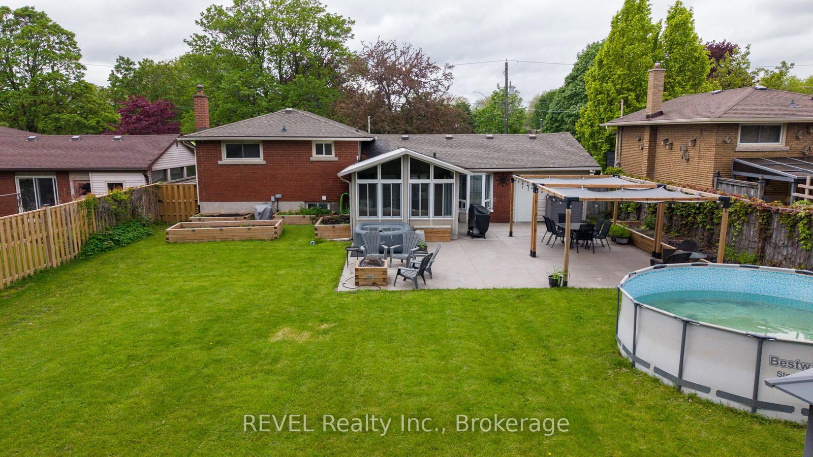 4480 Queensway Gardens • Niagara Falls, ON photo 34
