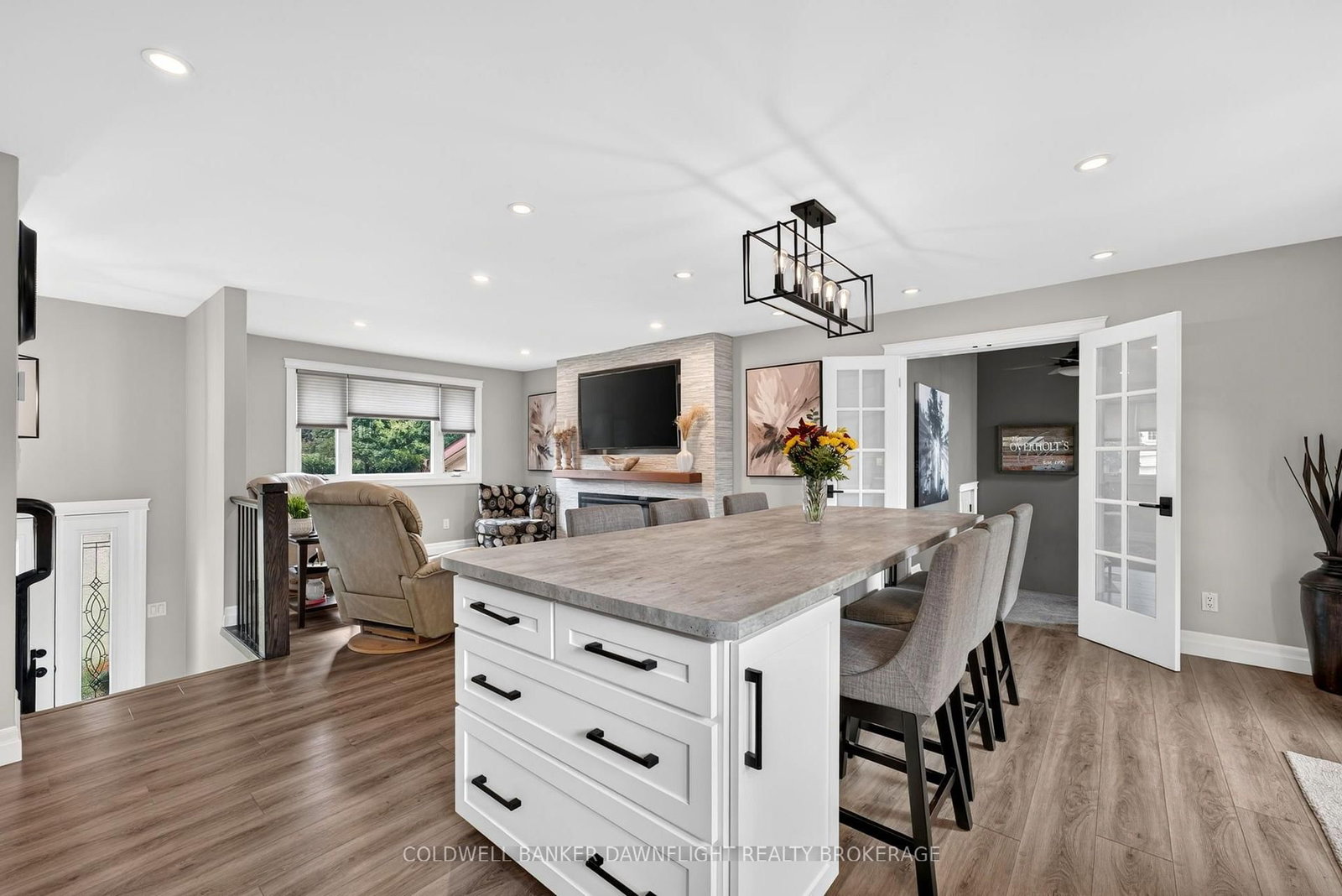 283 Churchill Drive • South Huron, ON photo 11