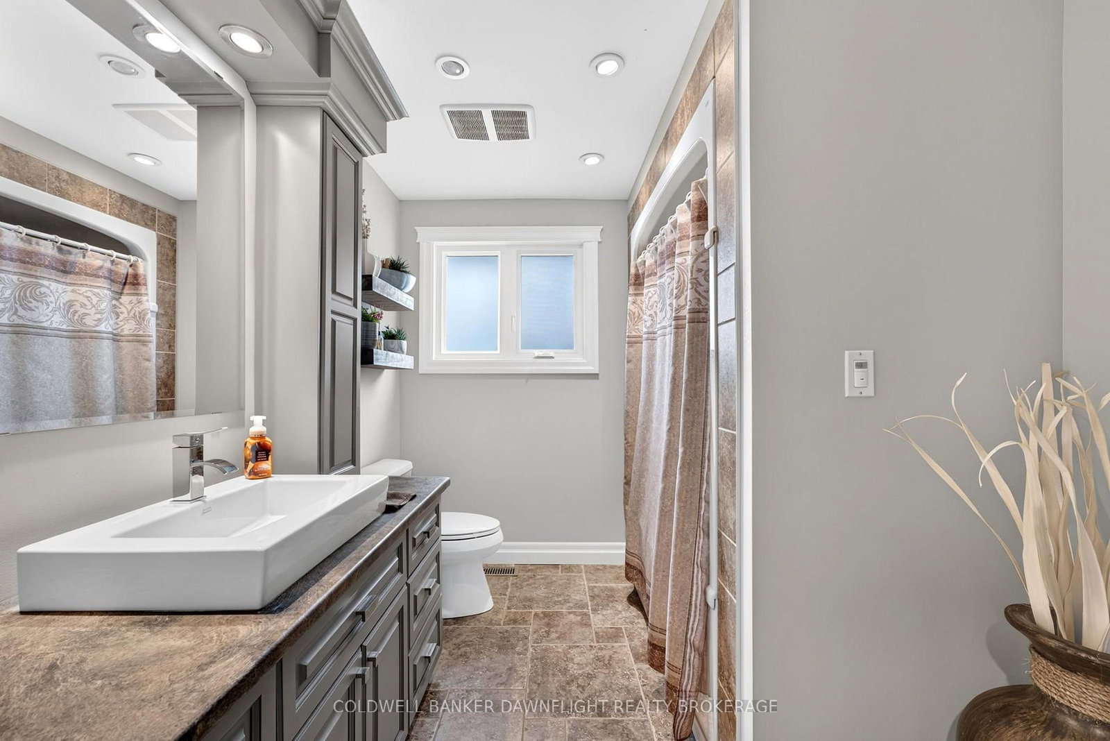 283 Churchill Drive • South Huron, ON photo 23