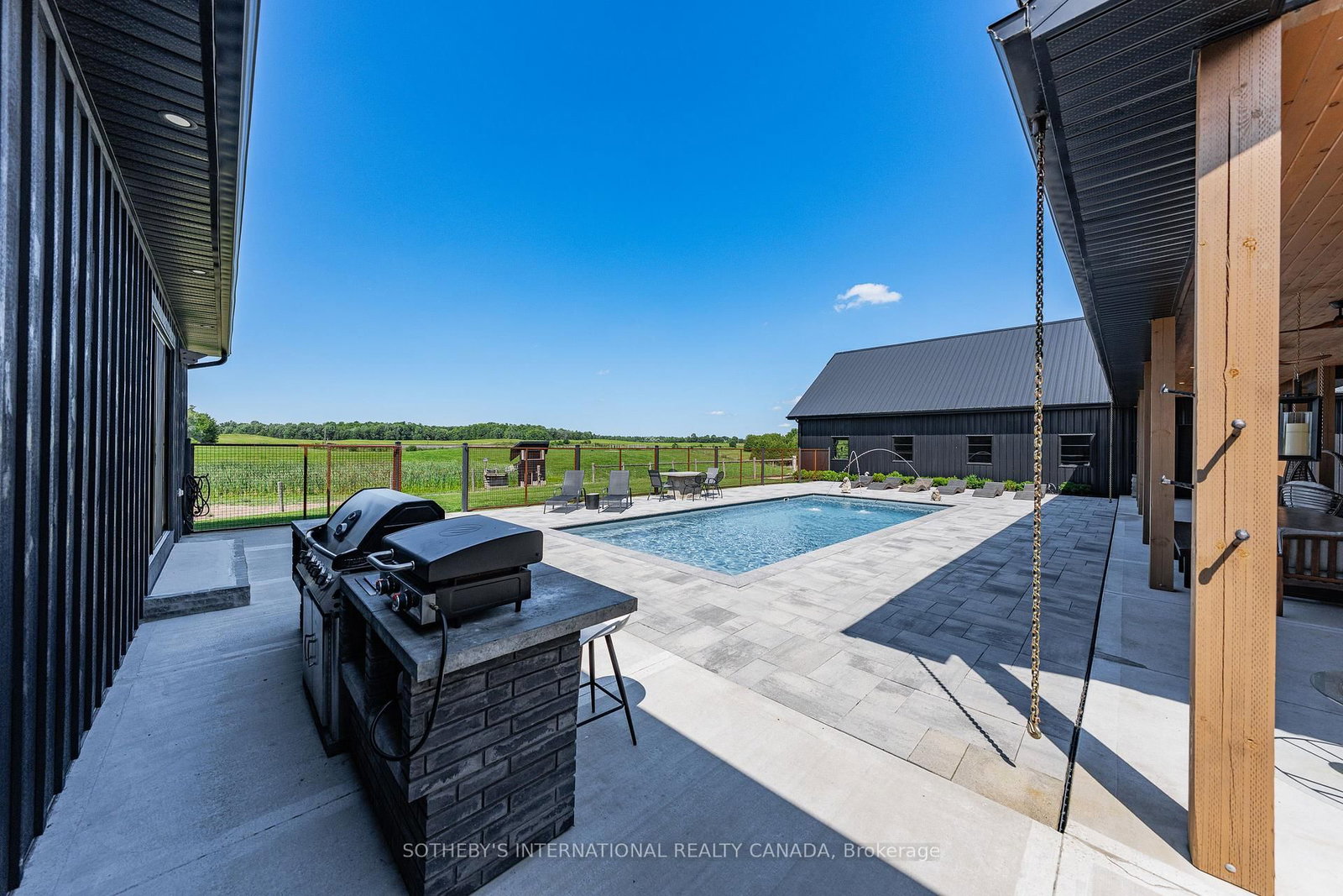 6808 Gore Road • Puslinch, ON photo 39