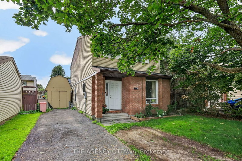 1775 Stonehenge Crescent